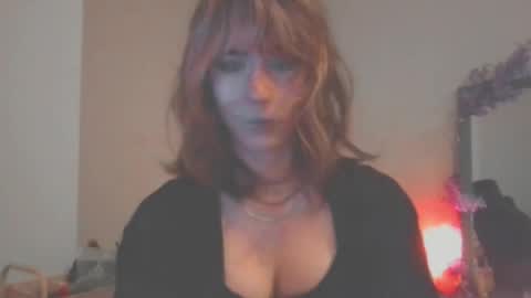 Lucy online show from 07-28-26, 10:42
