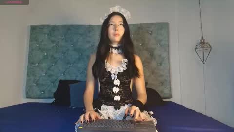 Snapshot of nova_snow chatting on 09-28-25, 08:58 N O V A  online show from 09-28-25, 08:58