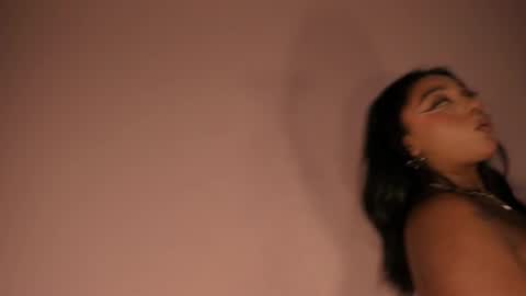 Snapshot of nova_swan chatting on 03-03-25, 10:42 NOVA online show from 03-03-25, 10:42