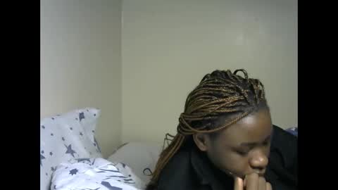 novaah online show from 09-19-25, 02:18