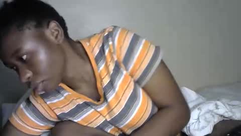 Snapshot of novaah chatting on 03-14-26, 12:39 novaah online show from 03-14-26, 12:39