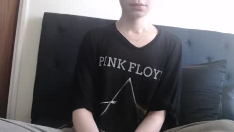 Snapshot of novafrey chatting on 03-02-25, 10:27 Olivia online show from 03-02-25, 10:27