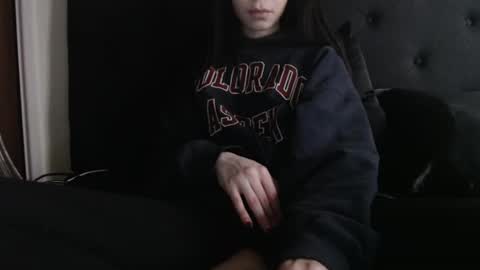 Snapshot of novafrey chatting on 09-21-25, 01:46 Olivia online show from 09-21-25, 01:46