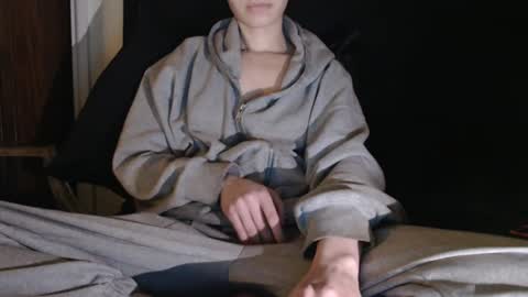 Snapshot of novafrey chatting on 09-28-25, 05:35 Olivia online show from 09-28-25, 05:35