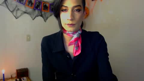Nova...  online show from 10-16-25, 09:27