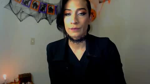 Nova...  online show from 10-18-25, 10:21