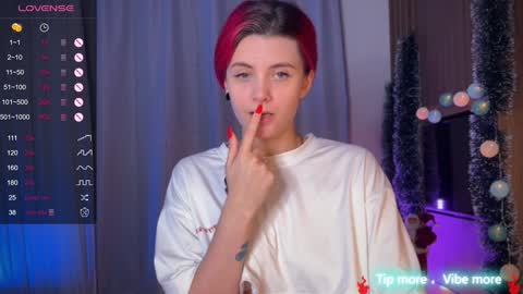 Snapshot of novarem chatting on 12-22-24, 08:14 Nova online show from 12-22-24, 08:14