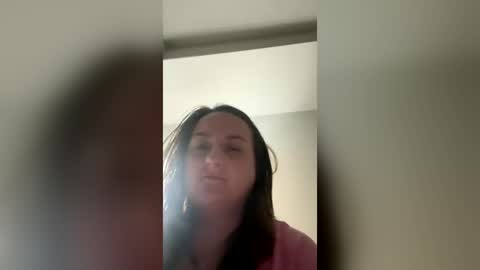 Snapshot of novarose233609 chatting on 06-17-26, 06:49 novarose233609 online show from 06-17-26, 06:49