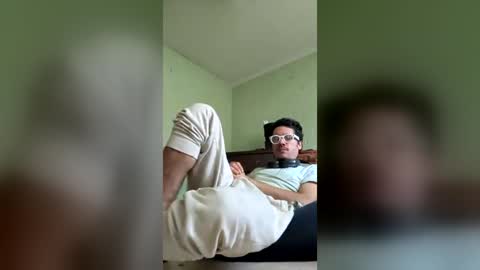 Snapshot of novasocia chatting on 06-27-26, 01:28 novasocia online show from 06-27-26, 01:28