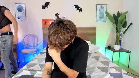 NovayBrian online show from 10-20-25, 04:46