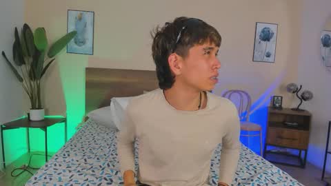 NovayBrian online show from 11-17-25, 04:51