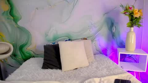 Snapshot of novoa_prime chatting on 03-04-26, 04:07 Stev online show from 03-04-26, 04:07