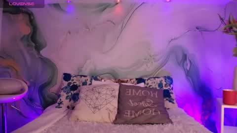 Snapshot of novoa_prime chatting on 03-05-26, 02:51 Stev online show from 03-05-26, 02:51