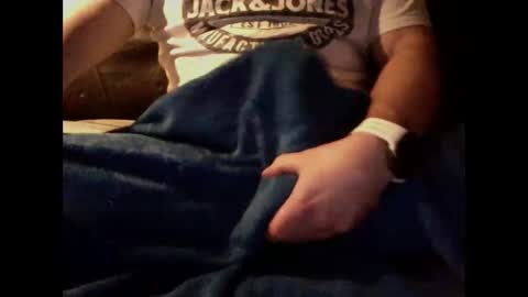 Snapshot of noxu2909 chatting on 09-25-25, 02:37 Noxukau online show from 09-25-25, 02:37