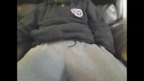 Snapshot of nudestud887 chatting on 01-05-25, 08:31 nudestud887 online show from 01-05-25, 08:31