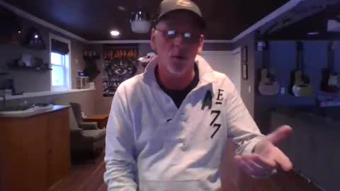 Snapshot of nudistguy194549 chatting on 01-12-25, 08:25 Nudistguy online show from 01-12-25, 08:25