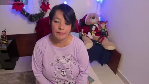 nuit_rose online show from 01-02-25, 02:54