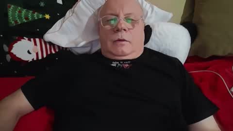 nukiss online show from 11-12-25, 10:15