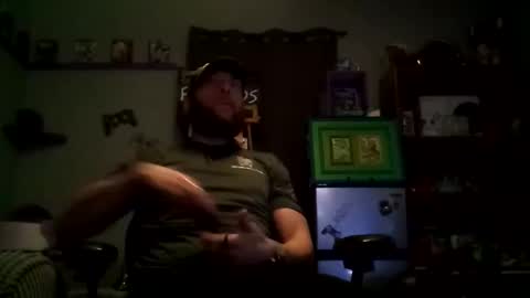 Awwwww Hey Sweetie Pies. Welcome To The Sweetie Pie Lounge. Enjoy The Dad-Cast. SweetCorny Fun-loving Dad Talk. online show from 02-17-25, 11:20