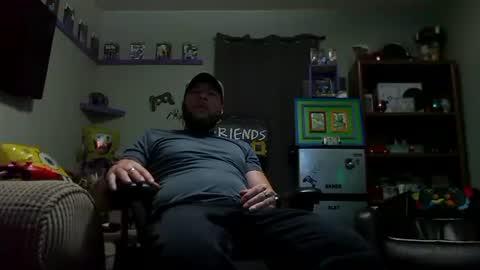 Awwwww Hey Sweetie Pies. Welcome To The Sweetie Pie Lounge. Enjoy The Dad-Cast. SweetCorny Fun-loving Dad Talk. online show from 10-11-25, 03:28