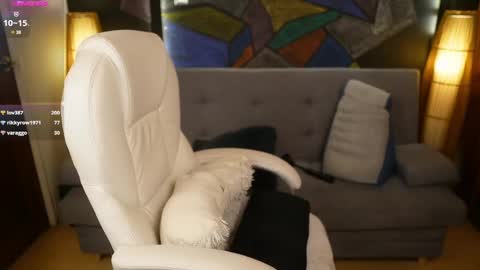 Claudia online show from 01-15-25, 03:33