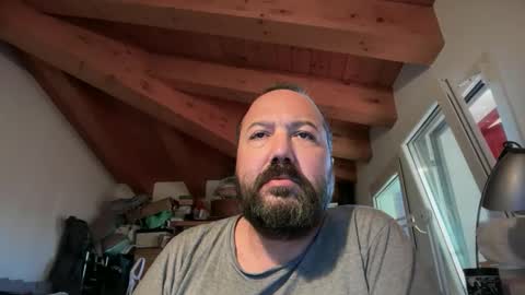 Snapshot of nutelloso79 chatting on 10-24-25, 06:21 Nutelloso online show from 10-24-25, 06:21