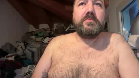 Snapshot of nutelloso79 chatting on 02-25-26, 07:40 Nutelloso online show from 02-25-26, 07:40