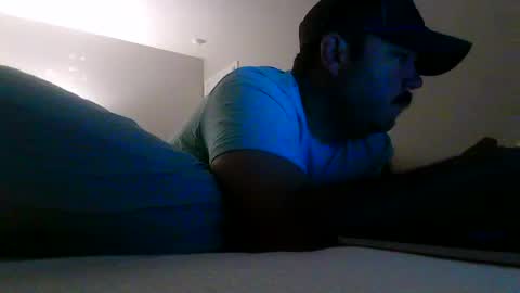 nuttincowboy727272 online show from 04-18-26, 01:15