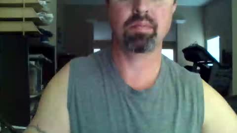 Snapshot of nvrenuff1979 chatting on 02-08-26, 01:36 nvrenuff1979 online show from 02-08-26, 01:36