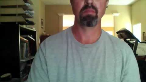 nvrenuff1979 online show from 04-01-26, 09:34