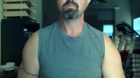nvrenuff1979 online show from 06-09-26, 11:00