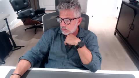 Snapshot of nxnw7676 chatting on 07-24-26, 01:58 nxnw7676 online show from 07-24-26, 01:58
