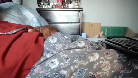 Snapshot of nyakuti chatting on 12-23-24, 07:52 KN online show from 12-23-24, 07:52