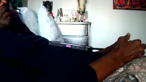 Snapshot of nyakuti chatting on 10-16-25, 04:08 KN online show from 10-16-25, 04:08