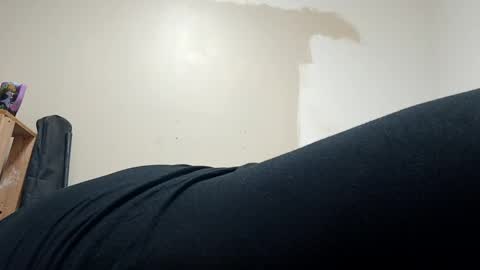 Snapshot of nyanez322 chatting on 01-05-25, 01:15 nyanez322 online show from 01-05-25, 01:15