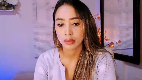 Snapshot of nycole_1988 chatting on 11-09-25, 08:40 Nycole online show from 11-09-25, 08:40