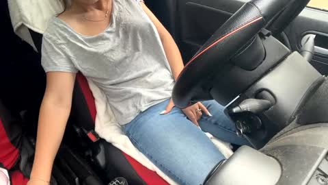 Snapshot of nyconik chatting on 09-17-25, 12:40 Nicol online show from 09-17-25, 12:40