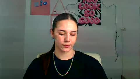 Snapshot of nykara chatting on 06-18-26, 05:30 Nykara online show from 06-18-26, 05:30