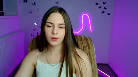 Snapshot of nykara chatting on 06-19-26, 06:18 Nykara online show from 06-19-26, 06:18