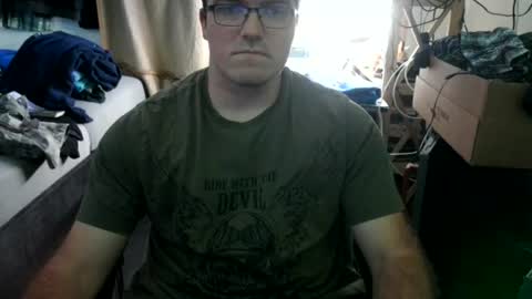 Snapshot of nylonfabi96 chatting on 07-17-26, 06:13 Fabian online show from 07-17-26, 06:13