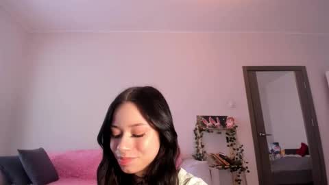 Snapshot of nymph_bliss chatting on 02-05-26, 04:06 Nymph bliss online show from 02-05-26, 04:06