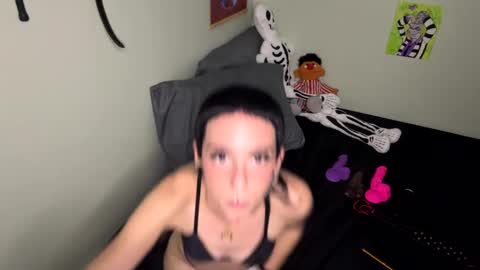 Nymphaea online show from 09-09-25, 12:32