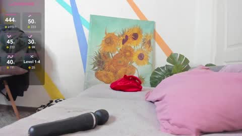 crystal   3 online show from 04-09-26, 12:10