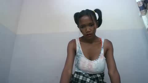 Snapshot of nympholinha chatting on 02-07-25, 03:55 nympholinha online show from 02-07-25, 03:55