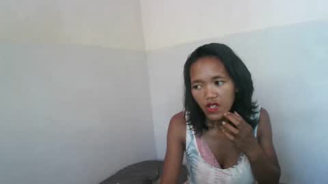 Snapshot of nympholinha chatting on 02-11-25, 05:26 nympholinha online show from 02-11-25, 05:26