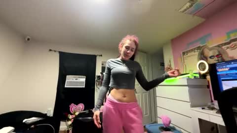 nymphomaticbaby online show from 02-15-26, 11:45