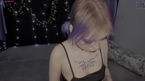 Snapshot of nyokstynni chatting on 03-04-26, 12:11 Hello my name is Saya. My way to 50 fingers up. For every like I will give 30 seconds of toy control. online show from 03-04-26, 12:11