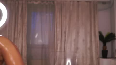 nyrobinova online show from 02-28-25, 10:20