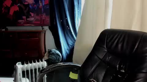 Snapshot of nytteros_ chatting on 06-14-26, 12:29 Nytteros online show from 06-14-26, 12:29