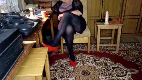 NyushaM online show from 11-23-25, 03:34